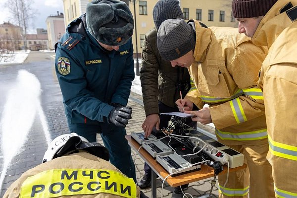 Специалисты двух вузов МЧС России провели экспериментальные исследования насосно-рукавных систем
